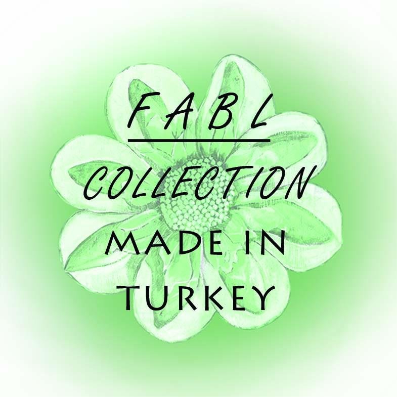 Fabltextile 
sadece kendi tasarımı ve imalatı olan ürün yelpazesiyle giyim sektöründe marka olma yolundadır.