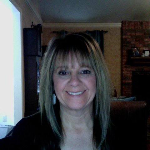 abstractheart's profile picture. I am a mixed media artist and dreamer.