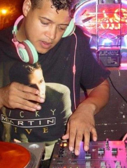 The DJ Milkman of http://t.co/vO5gAFfzZ1 and http://t.co/yYOr3ke5nh