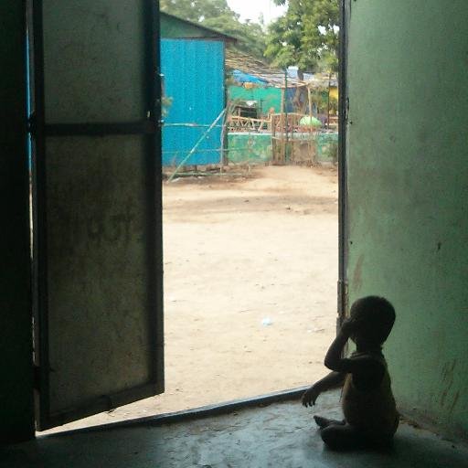 theitinerarist's profile picture. she/her | the bihari right brain of @pgpriyam | ईंकलाबी | i left my दिल in दिल्ली | #sadaksnaps