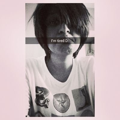 (Attracted to food & Jana7e & Jalees) Tomboy-Grinch-Zombie! #IStalkYoFood #Jana7e #Jalees #MetalHead Kik:ShehanaLuu