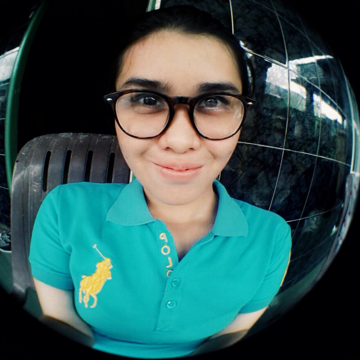 it's me. @dukyhermana
ig : deviafridani path/line : devi afridani