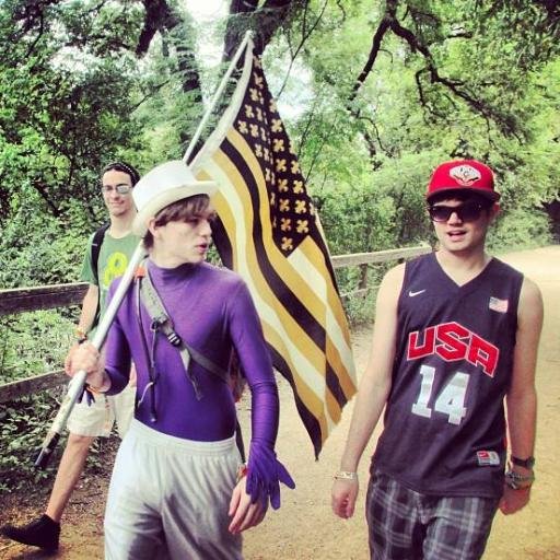 dolinyte's profile picture. Time is Illmatic, keep static like wool fabric / Pack a 4-matic to crack ya whole cabbage.