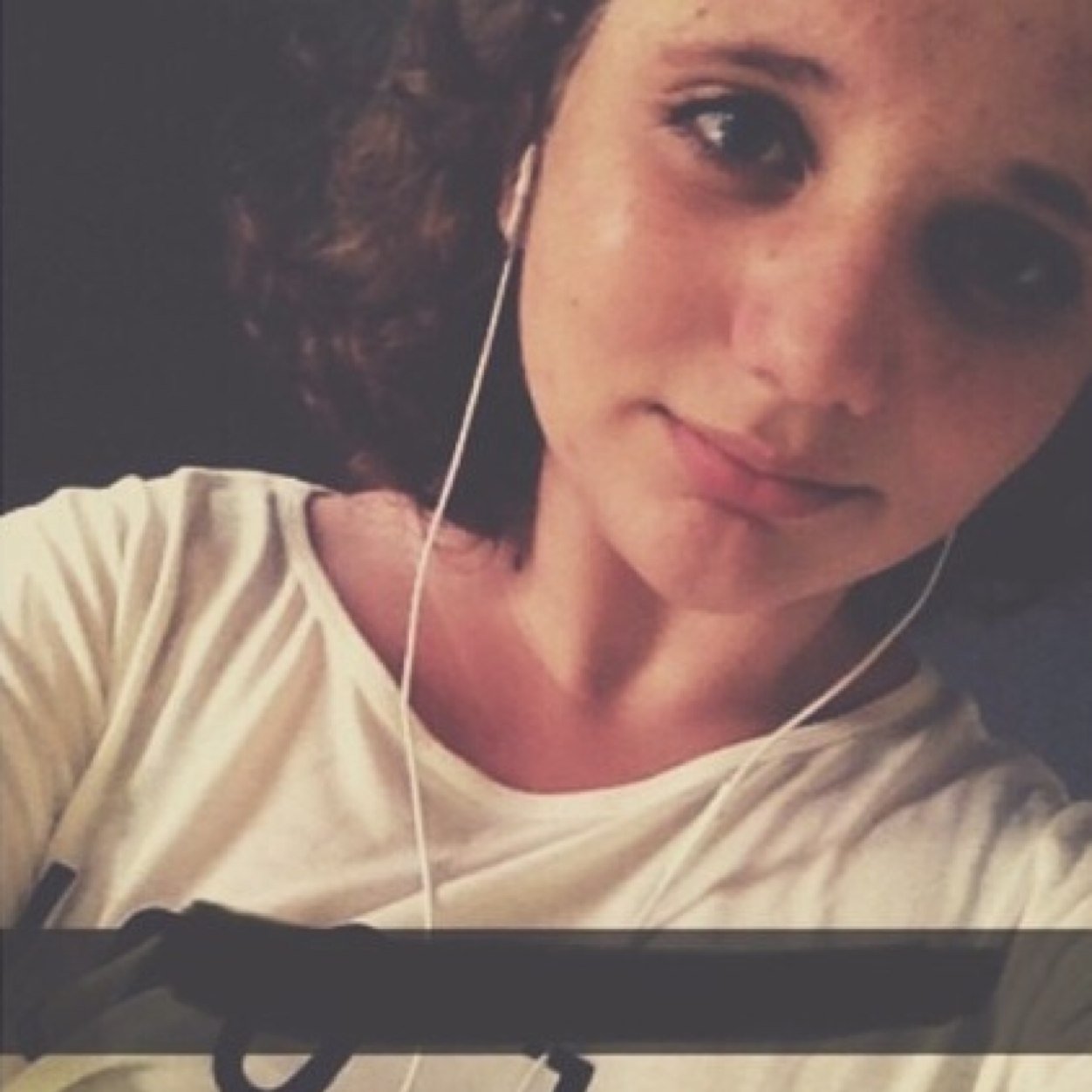 dutch girl / band obsessed / 13 years / r2b / always smile, even if you want to cry