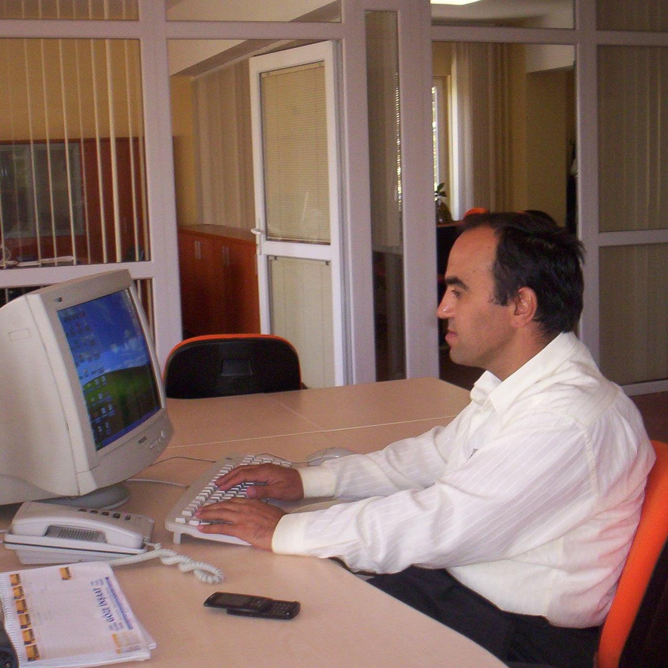 medya  takip  uzmanı   http://t.co/e11LfjOnCS  kordinatörü