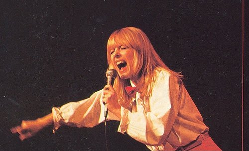 GuillaumeGaps's profile picture. Assistant d'agence, modèle vivant, correspondant local de presse. Je trouve du temps pour boire des coups et faire du théâtre. C'est bon pour vous ?