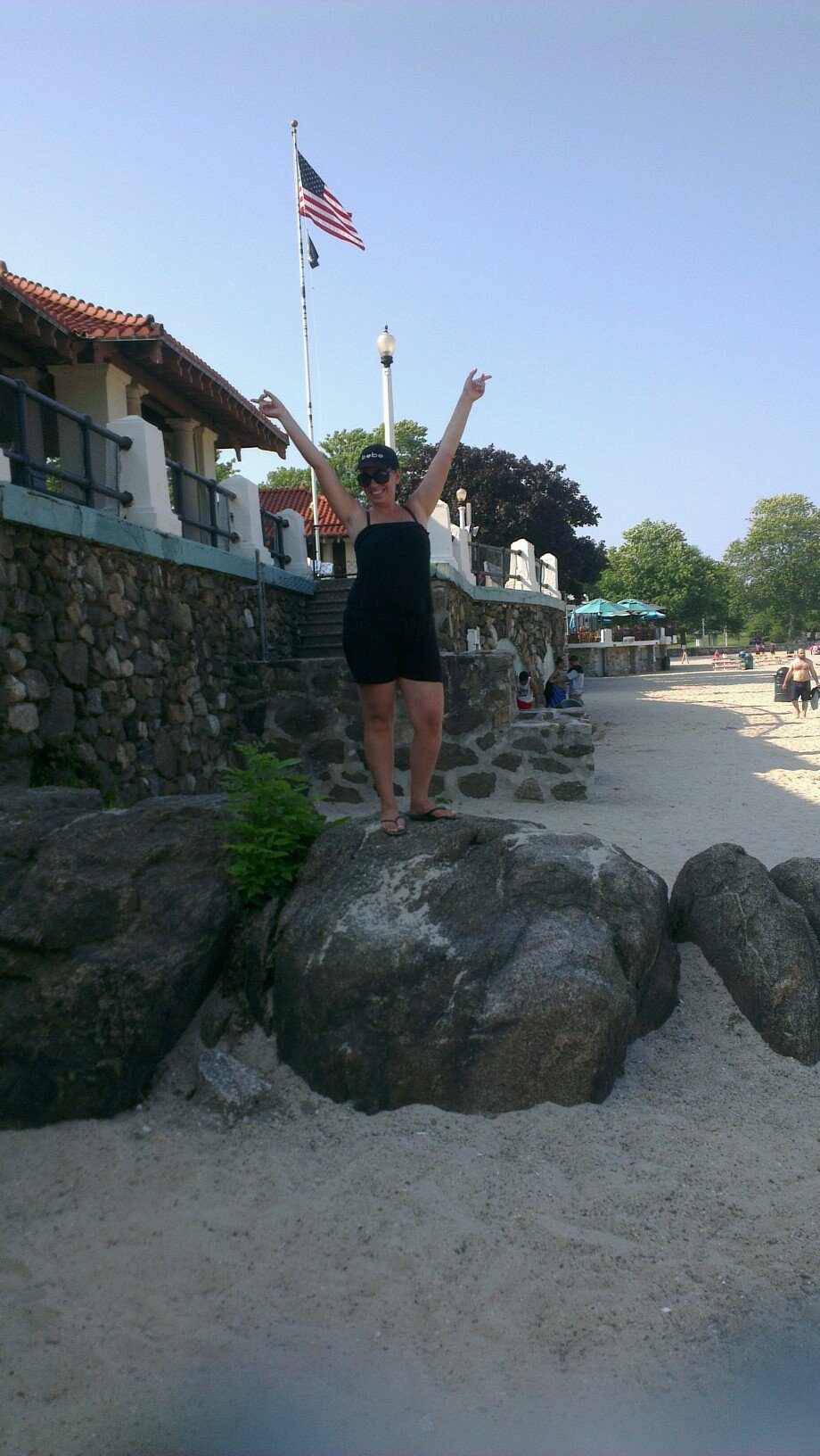 monikvicentini's profile picture. 