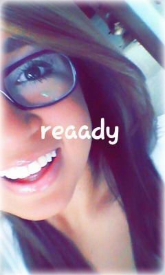 Venezolana. Estudiante de Ingenieria Industrial UCAB