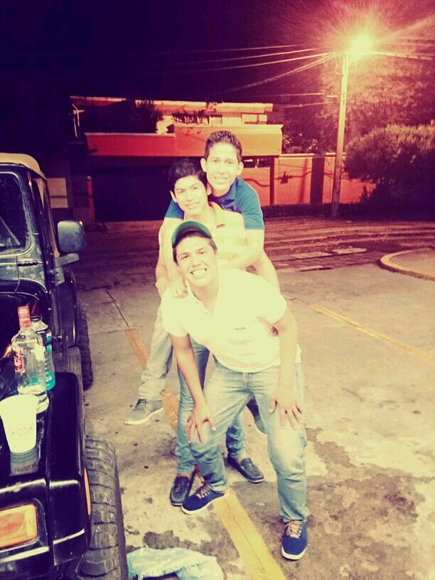 12•04•12♡♔:3 *------*