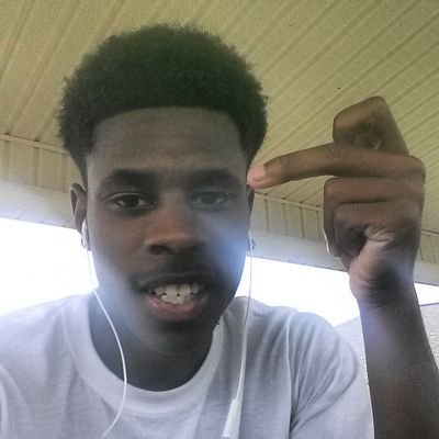 dont go broke tryna look rich ! #FreeBigRowe #FREEKD #FreeVonte #FreeDeeDee #FreeGkd #FreeTaurio