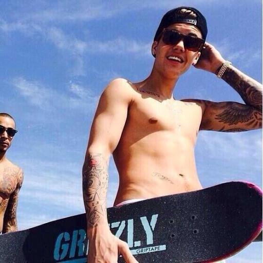 Ser uma Belieber não é apenas uma fase. É uma promessa. Que você vai estar sempre aqui pelo Justin, não importa o que aconteça.