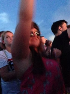 AshleyTolland1's profile picture. Lets do some shots!