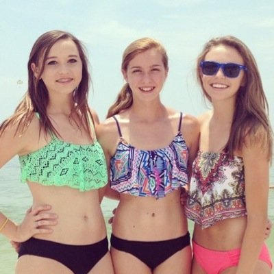 tori_cromwell26's profile picture. ✌️