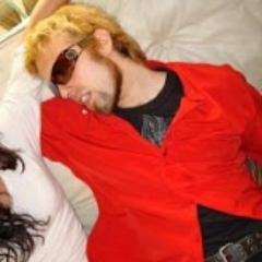 Propietario de @Arghentum Grupo . En lo personal demasiado complejo para contarlo en menos caracteres...