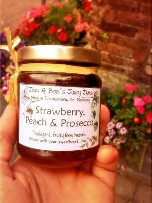 JoanandBobsJams's profile picture. Joan and Bobs Juicy Jams