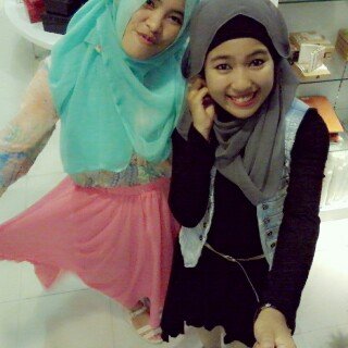 ayukartikapipit's profile picture. aku adalah penentu dalam hidupku ♥