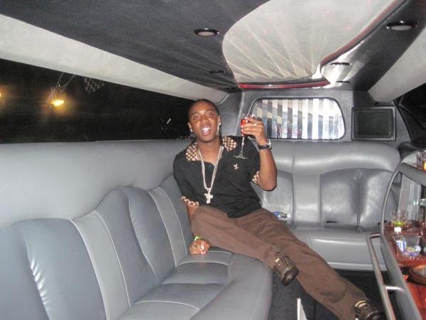 100% #teamfollowback @kingdroyalty1 i #promote #artist #talent #teamretweet #share #ig #instagram