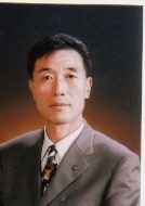 칭찬은 고래도 춤추게 한다. 하지만 춤추게 하고 싶지 않은 고래도 있다.