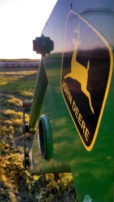 hey there.im anonymous i give shout outs and post pictures of country photograghy.give me a shout out and i give you one:) follow my instagram @farmerlife14