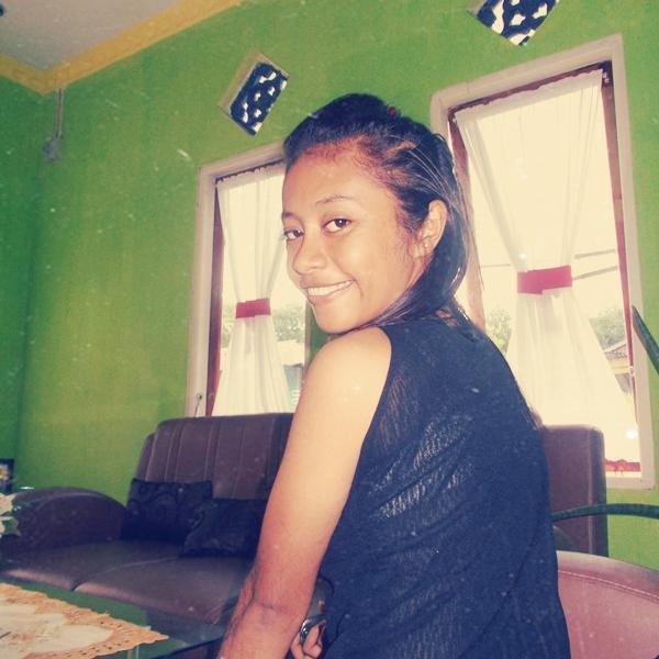 Simple Girl // Army of God // My mom is My Evrything // My Dady is Men favored throughout life // My Sister's is My encouragement // My B is My soulmate
