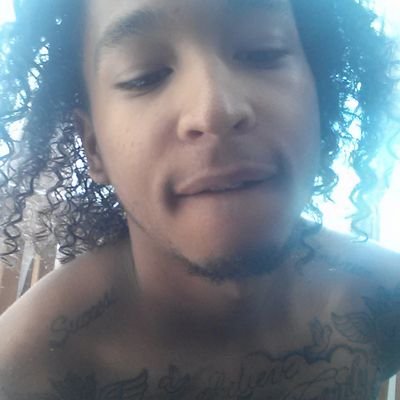 Ima goon so I be goonin wit my goonz (uz goonz follow bak) IG: Lil_Douce