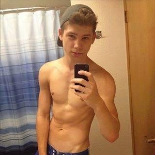 twittero and model i like the music my idols are @LadyGaga @JustinBieber @britneyspears @OneDirection @IsaiahGmusic @ddlovato http://t.co/6Q0E1JUVPj