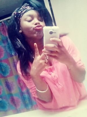 follow Mee On  ig.@ kayy.17