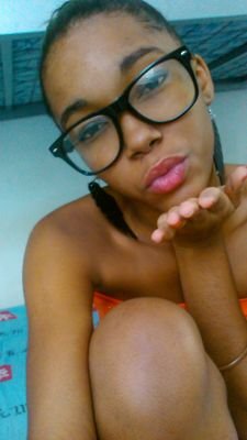 LaDetraker's profile picture. Follow me and Follow back $ .. .. ^^ La Routiine !