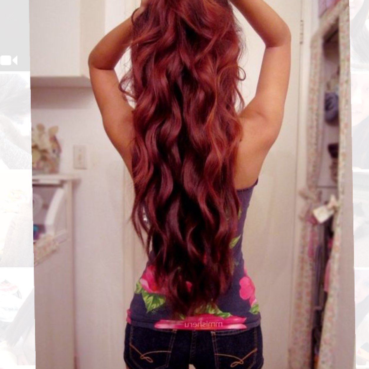 text me 1 (226) 240 9421 :)