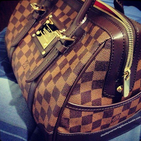 Cheap Louis Vuitton bags , only for $216,every lady deserve such a bag.