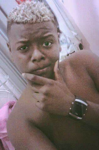 -Sou boySmiley...
-Moro em Marica
-Tenho 15 Anos
-Whatsapp +55 (021) 974350859
-Solteiro 
- Sou fãn da Miley Cyrus, Justin Bieber, One Direction ETC....