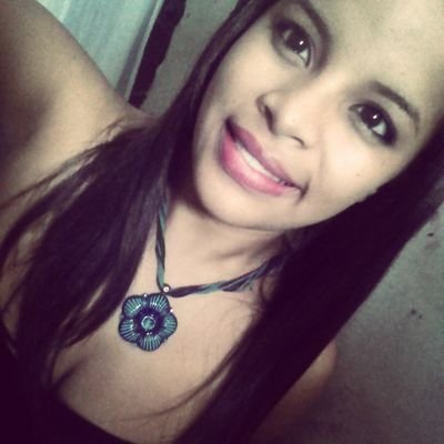 Ơ̴̴͡.̮Ơ̴̴̴͡humilde,simpática,amistosa loquita me gusta compartir mucho {•.•}