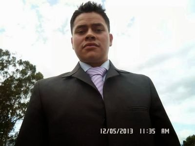 soy un joven apasionado por el deporte y la tecnología y me gusta el anime soy vegetariano