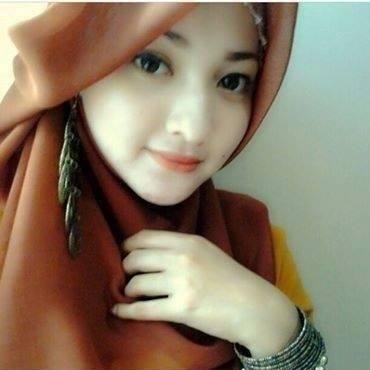 andini_nuria's profile picture. Hidup  hanya milik org dewasa, kita pura-pura jadi dewasa utk melewatinya  & menjadi anak-anak utk menghindarinya / TRISAKTI / Ekonomi