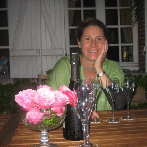 Passionate advocate for champagne and its applications in day to day life. Can also be found performing in roles as mother, farmer, industry advocate & author.