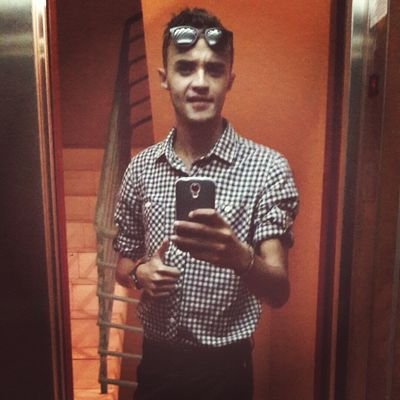 Ayoub00EL's profile picture. ‏قل إن صلاتي ونسكي ومحياي ومماتي لله رب العالمين لا شريك له وبذلك أمرت وأنا أول المسلمين     AYOUB 3