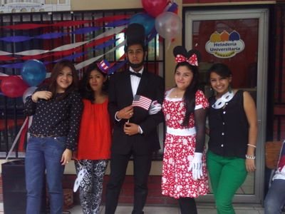 EnglishLevel's profile picture. 