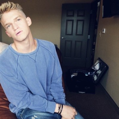 I LOVE CODY SIMPSON LIKE WOW; follow @maddiejohnson3 for a smile