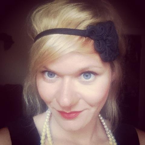Nomadic Electro swing and French electro beats lover.