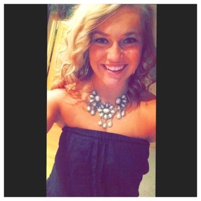 acaroon's profile picture. 