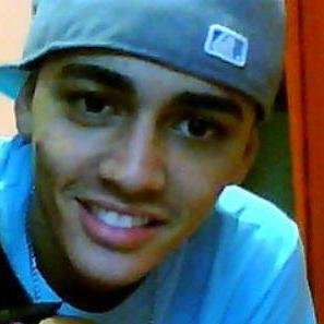 Haaa! Só acredita naquilo que possa tocar e ver. Dívida pra mim é sagrada. Deus lhe pague! Tudo isso, não necessariamente nesta ordem. (y)
