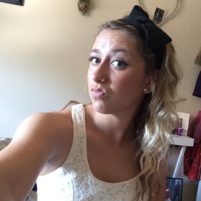 Kaylasue2222's profile picture. 