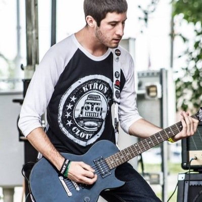 Official Twitter of Aaron Martin. ~Sponsored by @KtronClothing~ ~Endorsed by GHS Strings~ ~Virtue International Records~