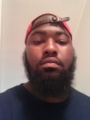 OnSiteO_88's profile picture. Islam 1st...fam 2nd....money 3rd #freedareal #Eastside #OSG follow me on ig: @_smitti_hendrix88