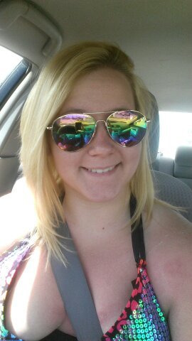 woco1001's profile picture. that one girl