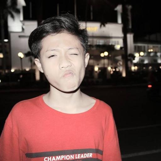 FfajarS_'s profile picture. Learning to smile when Disappointed :)