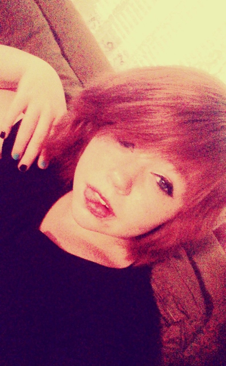 YourFlawedAngel's profile picture. Hai Guyz c:
Smile, Your beautiful :3
Go wildcats ~(^-^)~
M'kay Baiiiii c: