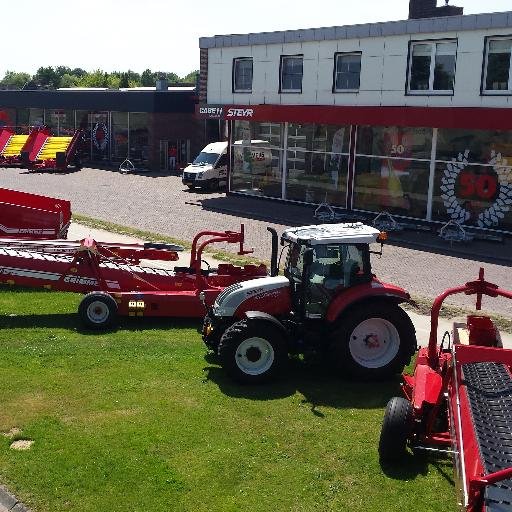 Weevers Landbouwmechanisatie is al 50 jaar een vertrouwd adres in Flevoland.