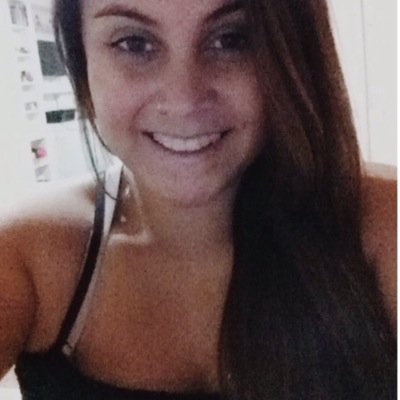 Nathália, 19 anos, sagitariana (15/12/1994), SPFC, namorada e godinha do @felipepereira09.