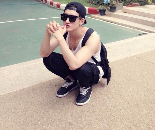 (Know as MERO) SJM's zhoumi KW-5 asli bergaransi!! 3 Pandawa w/ siwon-leeteuk
[♥ELF #M15H;SJTeronq;ELFSquad]
